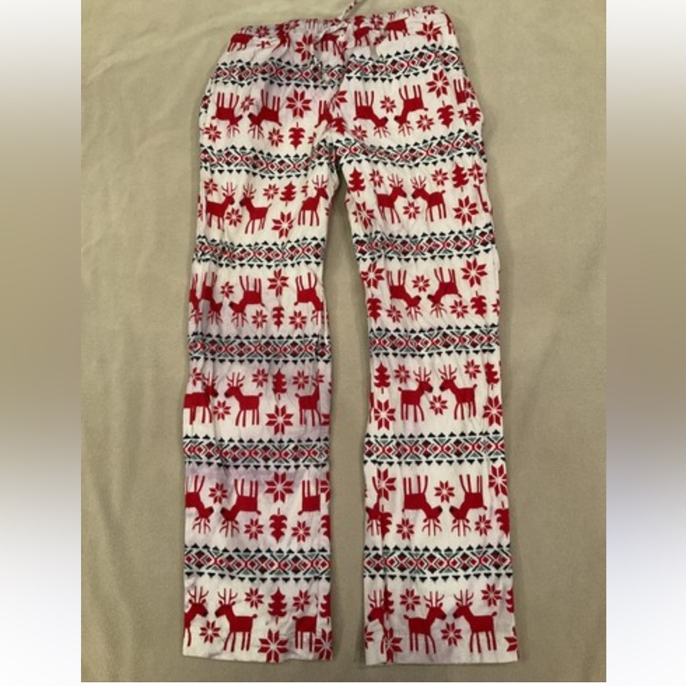 Burts bees Reindeer pajama pants . Get them before Christmas. Ships same day